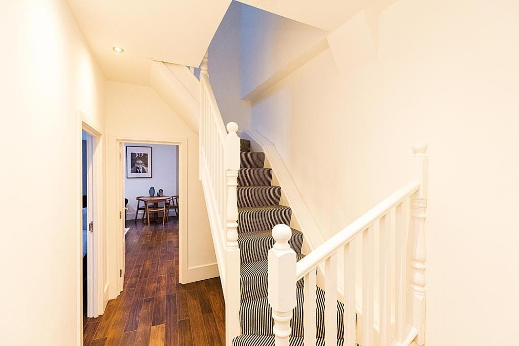 Апартаменты Clockwork London Flats Экстерьер фото