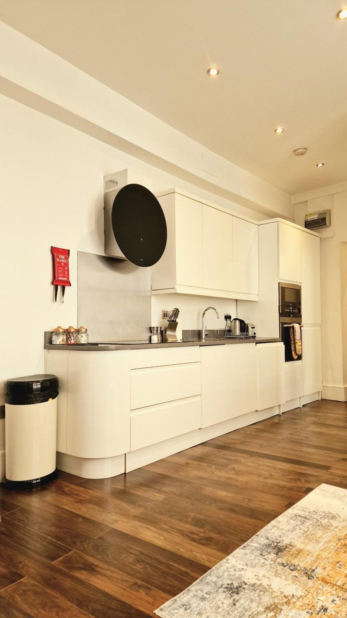 Апартаменты Clockwork London Flats Экстерьер фото
